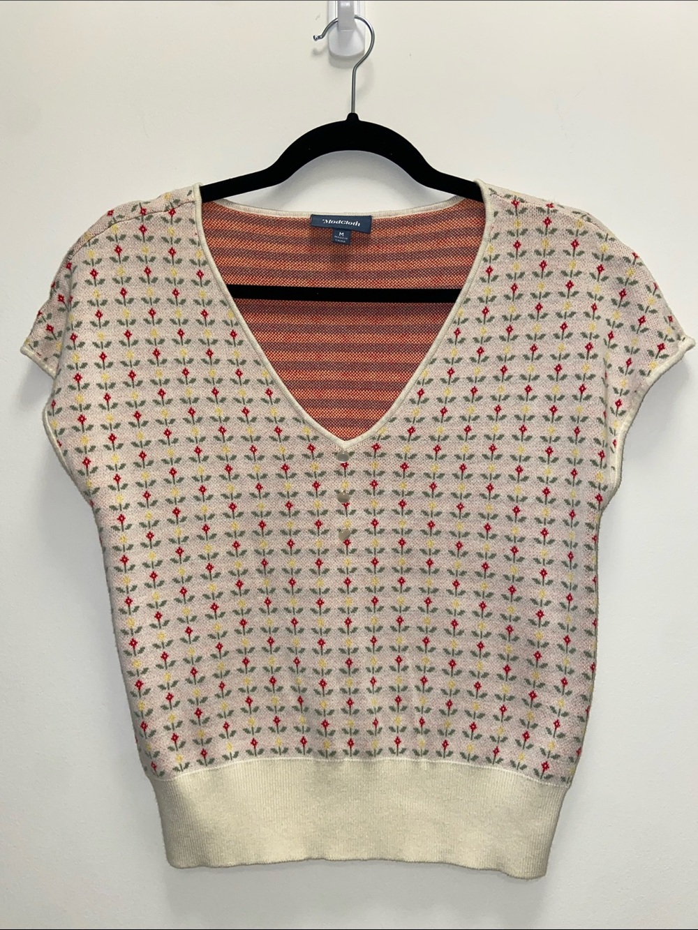 Modcloth Cream Short-Sleeve Knit Top with Tiny Red & Yellow Floral Motif 3745